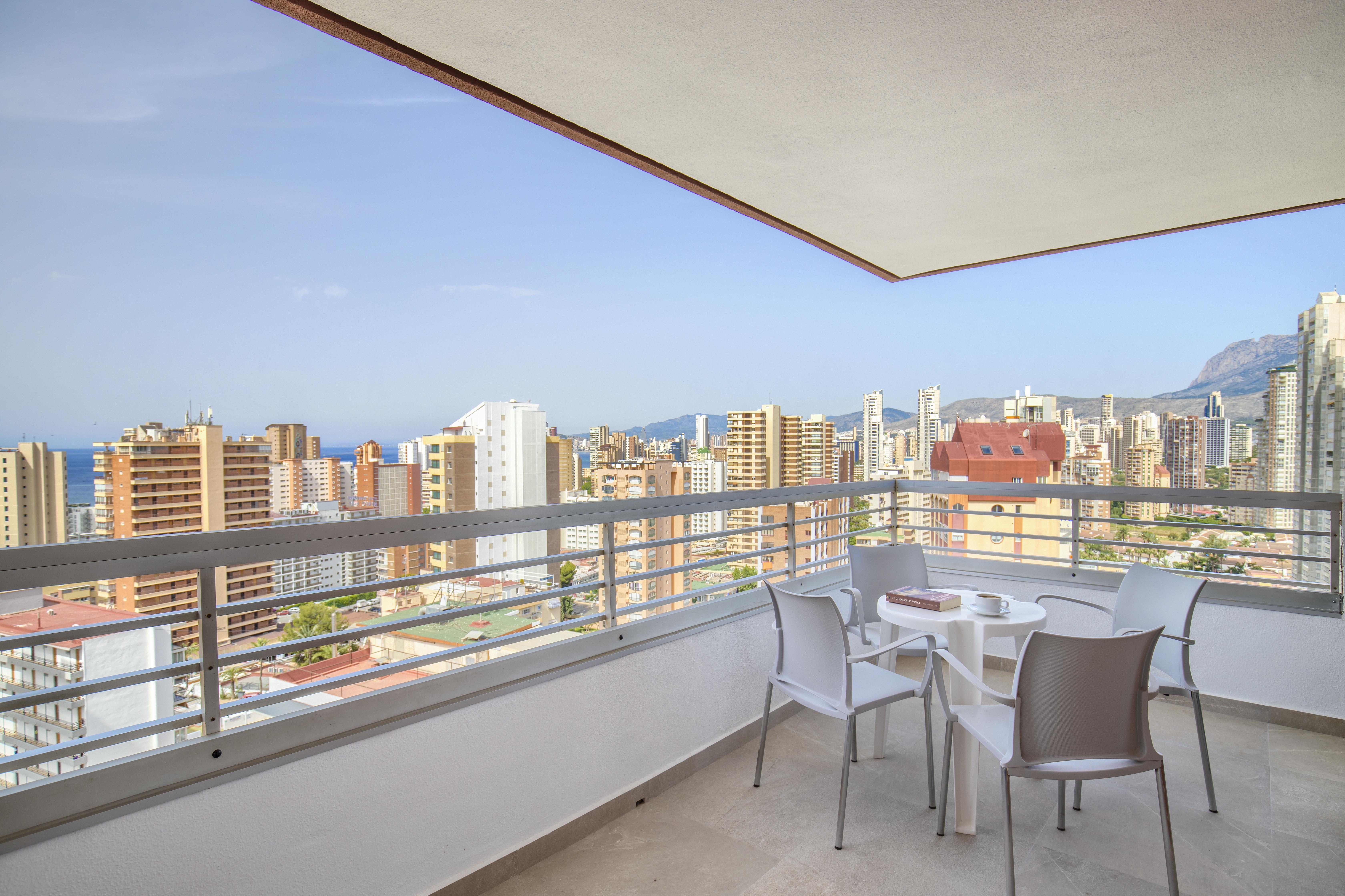Aparthotel Bcl Levante Lux Benidorm Exteriör bild