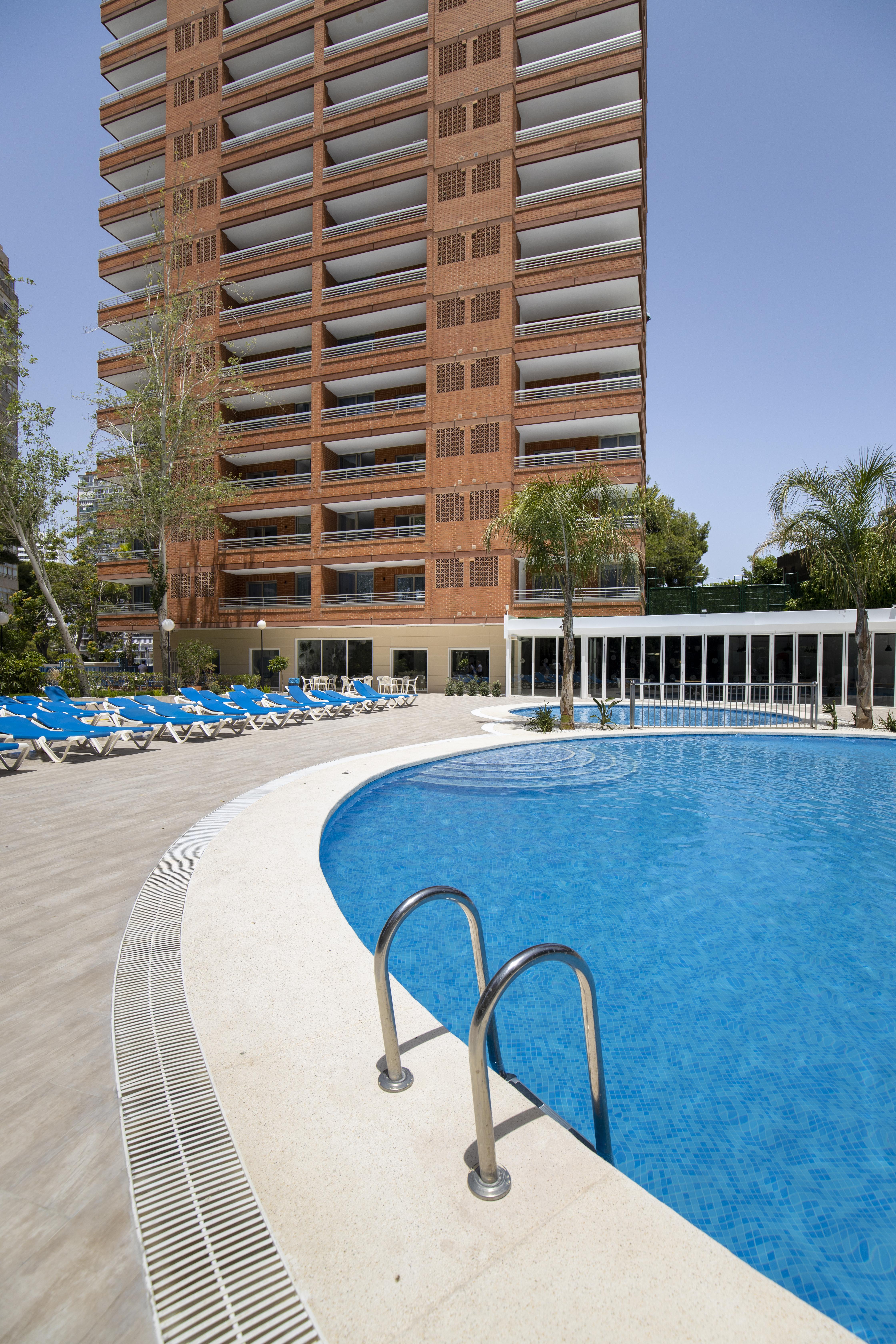 Aparthotel Bcl Levante Lux Benidorm Exteriör bild